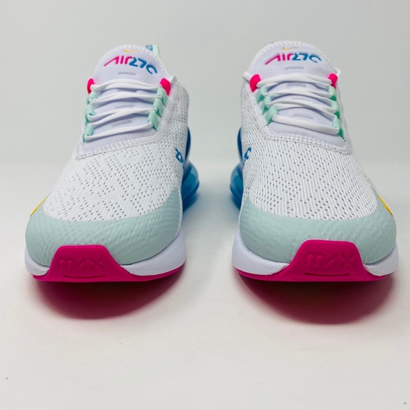 Nike Women’s Air Max 270 - Picture 2 of 6
